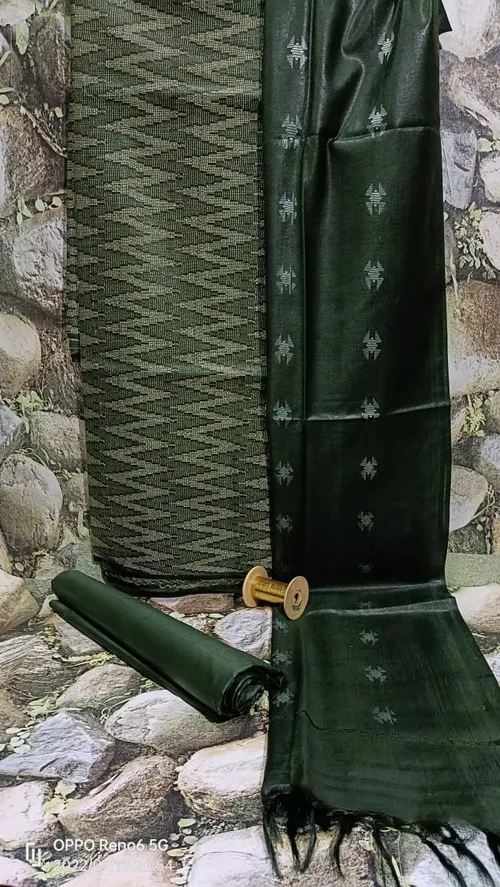 Exquisite Katan Silk Suit Piece – Timeless Elegance in Pure Silk Weave